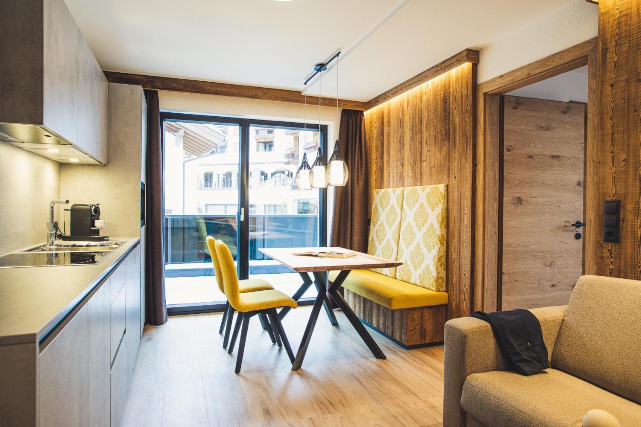 Austria Aparthotel Фис Экстерьер фото
