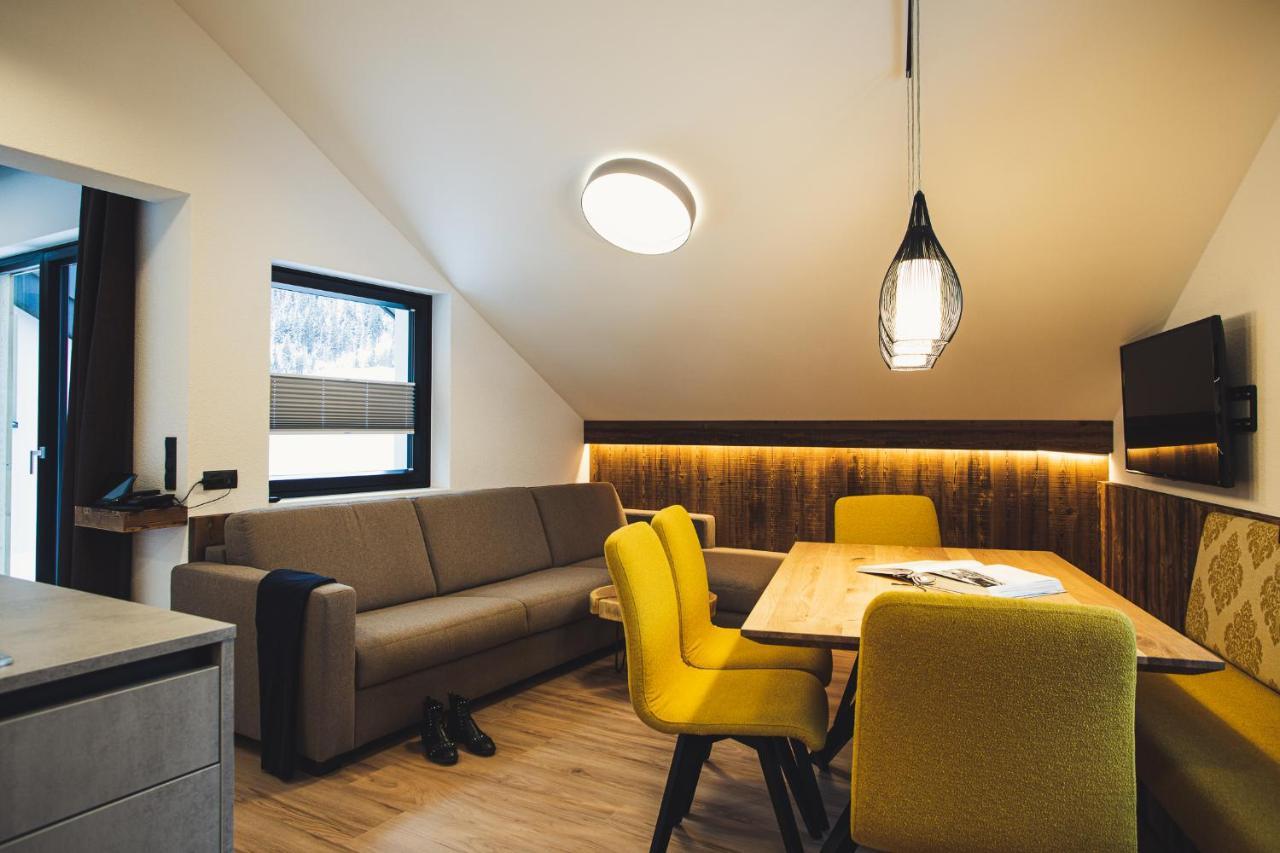 Austria Aparthotel Фис Экстерьер фото