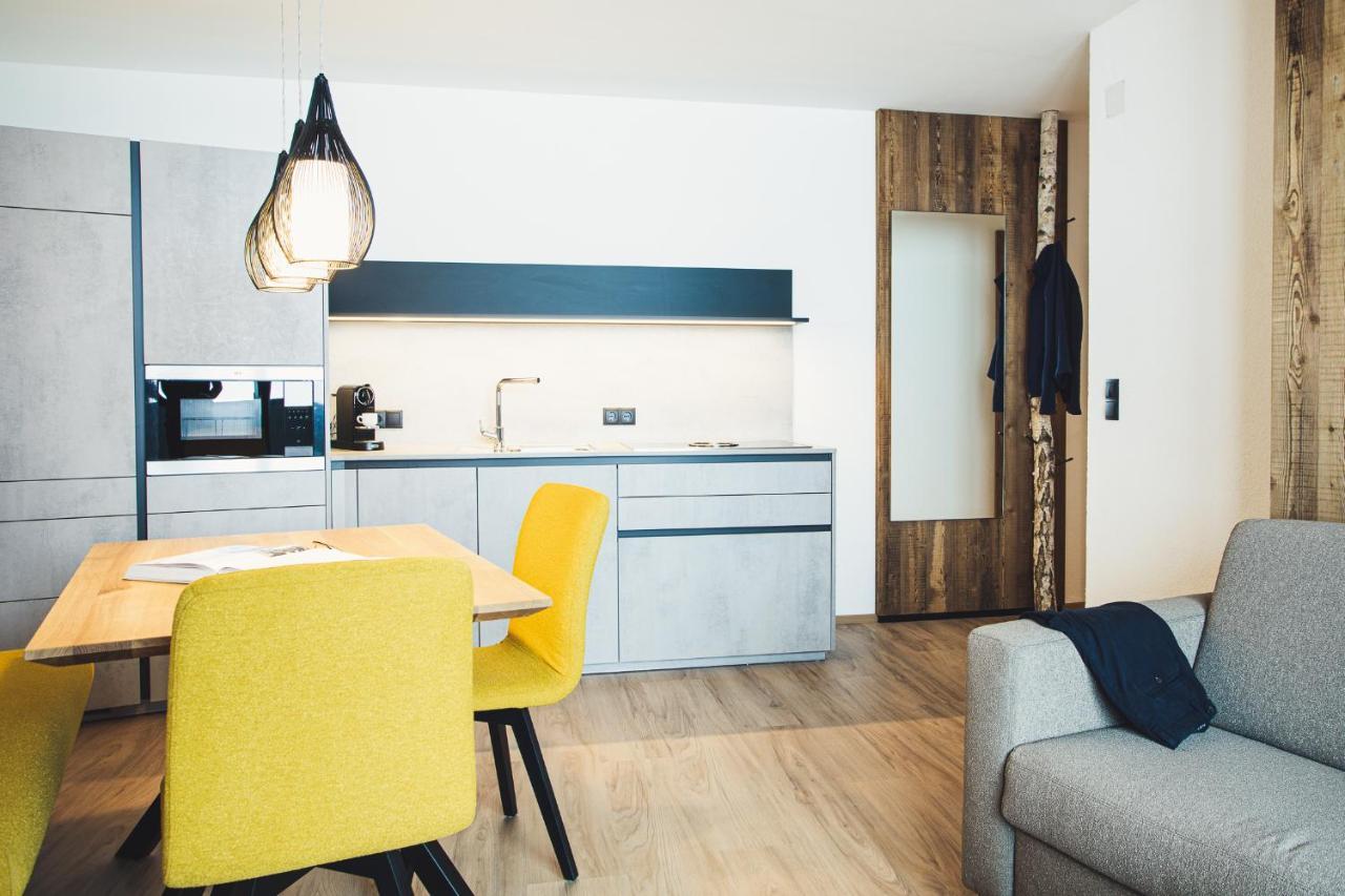 Austria Aparthotel Фис Экстерьер фото