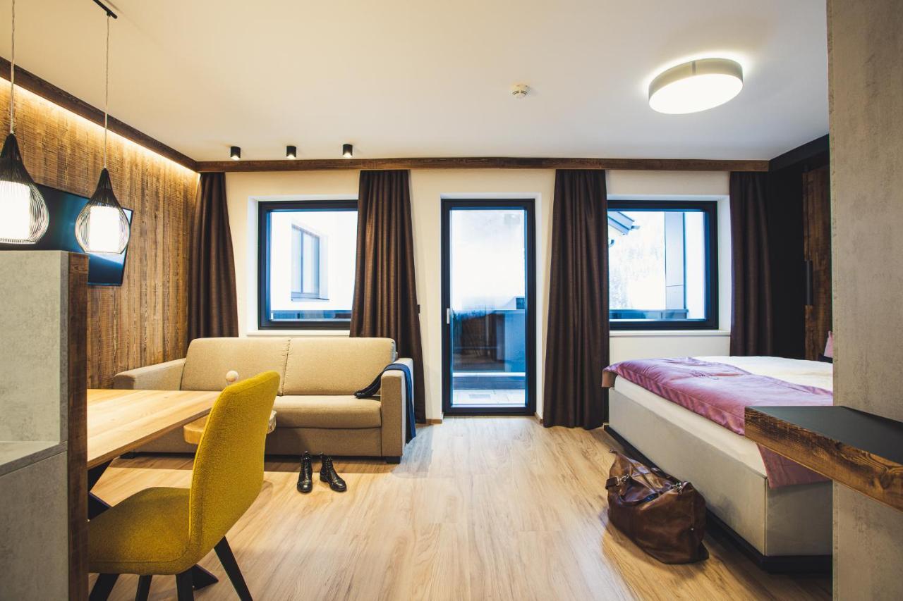 Austria Aparthotel Фис Экстерьер фото