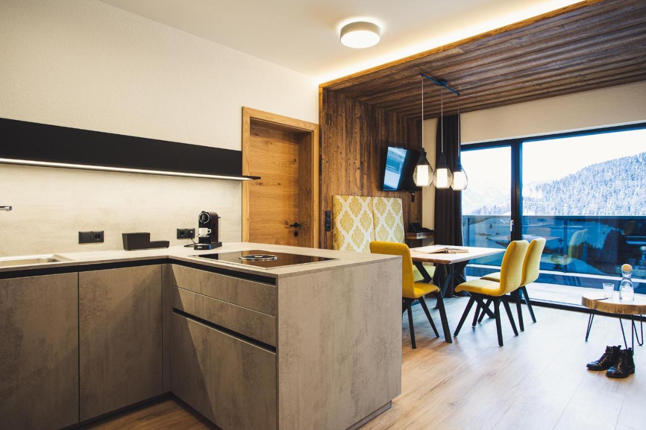 Austria Aparthotel Фис Экстерьер фото